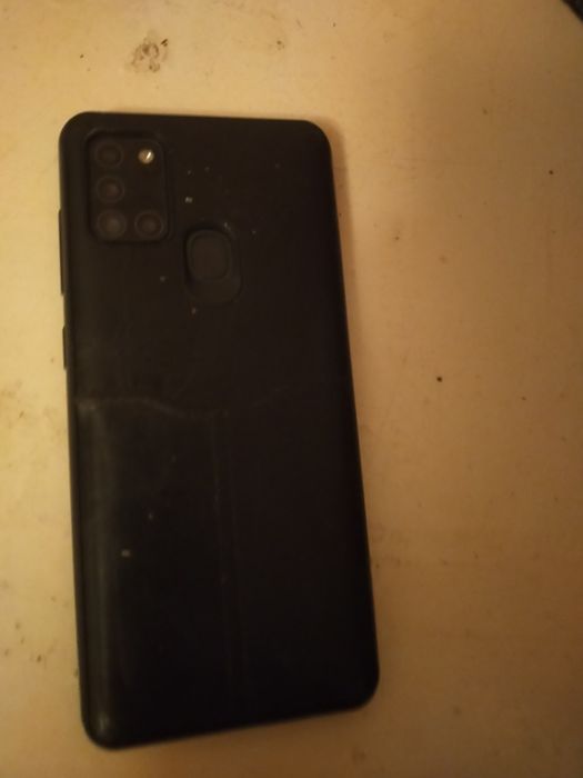 Продам телефон Самсунг Галакси А 21.