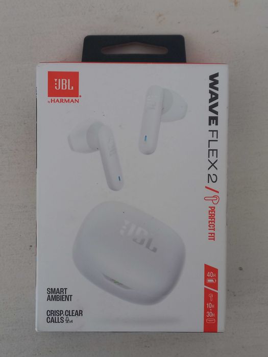 Чисто нови JBL бели безжични слушалки- wave flex 2
