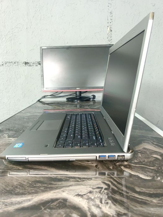Ноутбук dell vostro