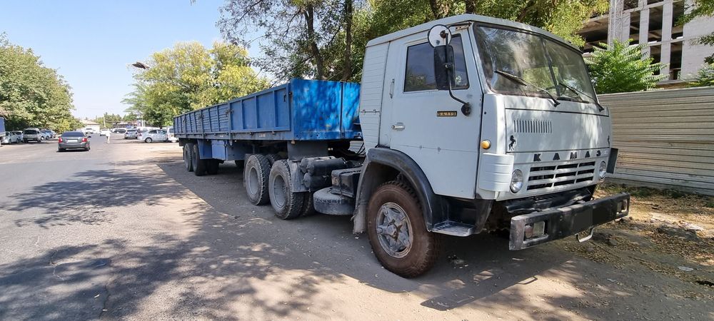 Продаётся Камаз 54112