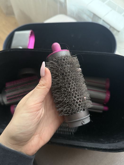 Dyson Airwrap пълен комплект