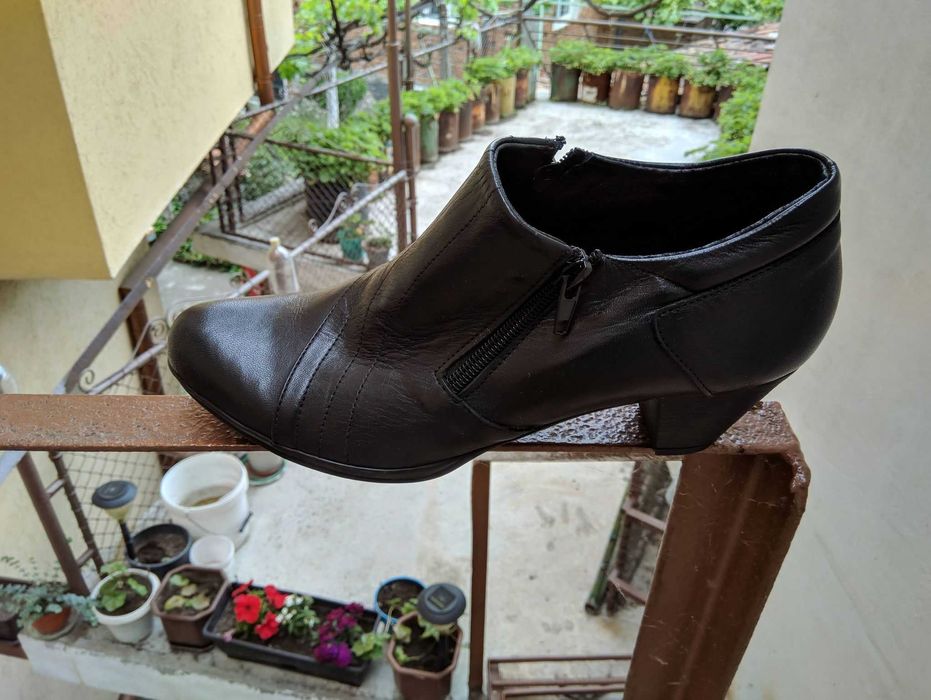 Дамски  кожени обувки