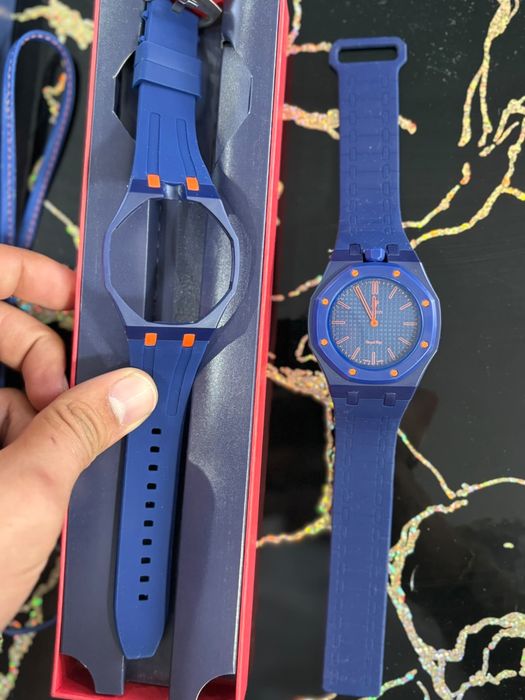 AP Royal Pop Swatch