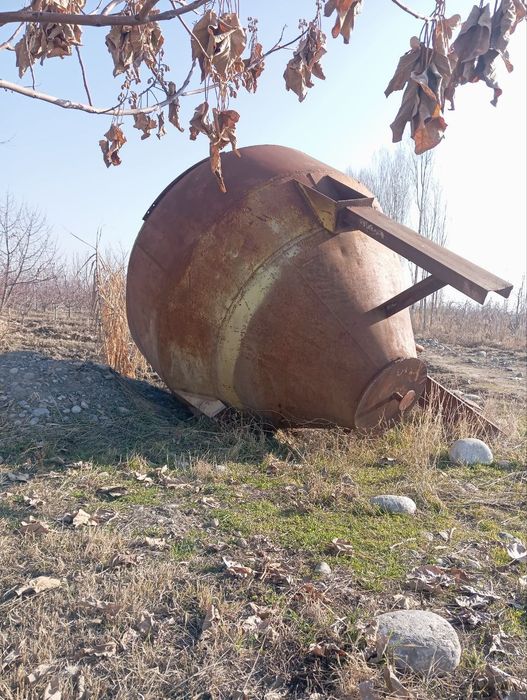 Емкость 5 тонна.