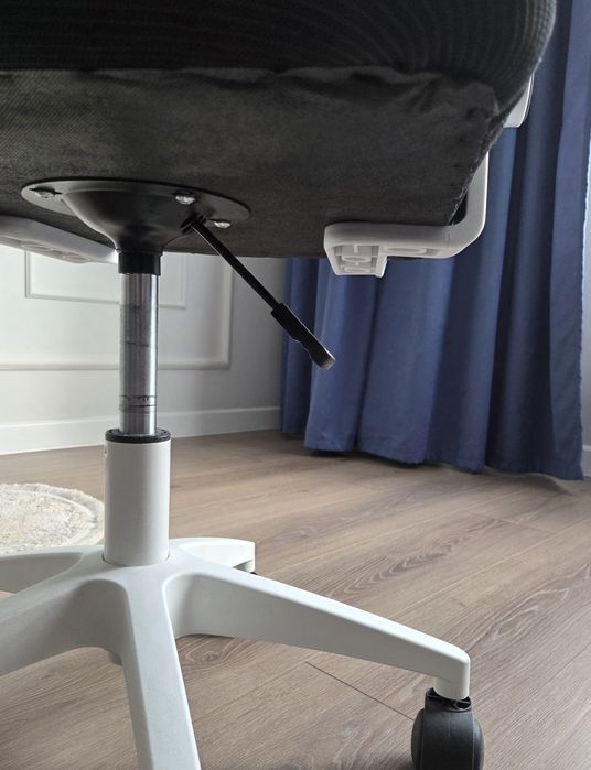 Компьютерное кресло, новое