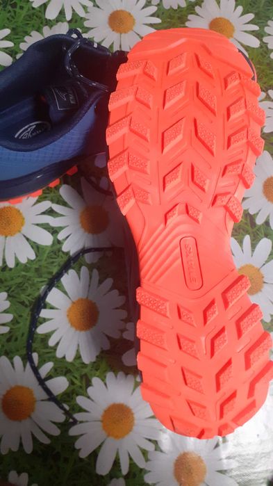 Маратонки Булдозер номер 45 нови