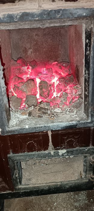 vând cocs  metalurgic pentru încălzire