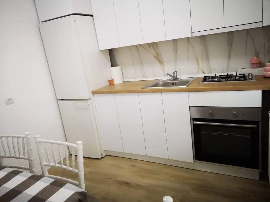 Inchiriez apartament 1 camera Vlaicu