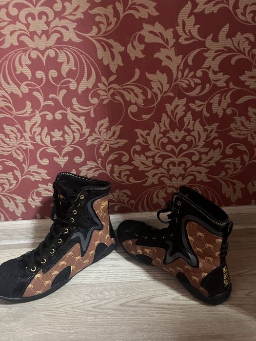 Боксерка новый 41 размера