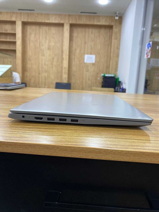 Б/У ноутбук Lenovo IdeaPad [i3/4/256/15,6 FHD]
