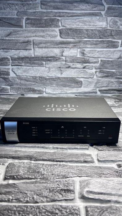 Router CISCO RV320