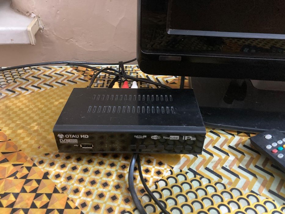 Телевизор Philips б/у