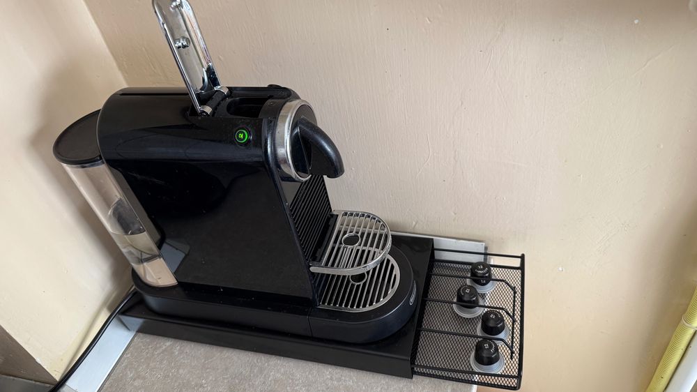 Espressor De'Longhi - bonus sertar pt capsule