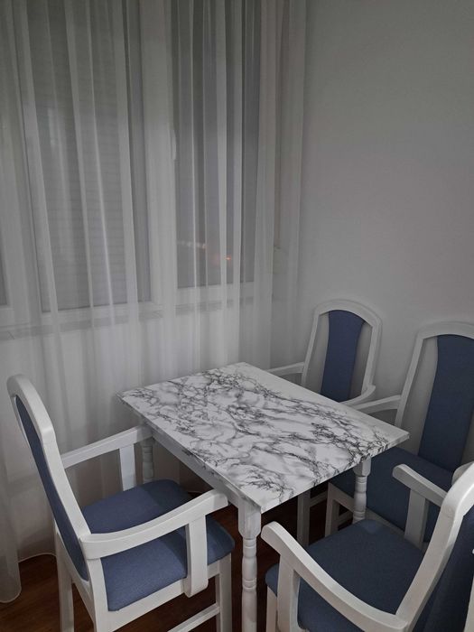 Dau  in chirie  pe termen lung  apartament cu  o  camera