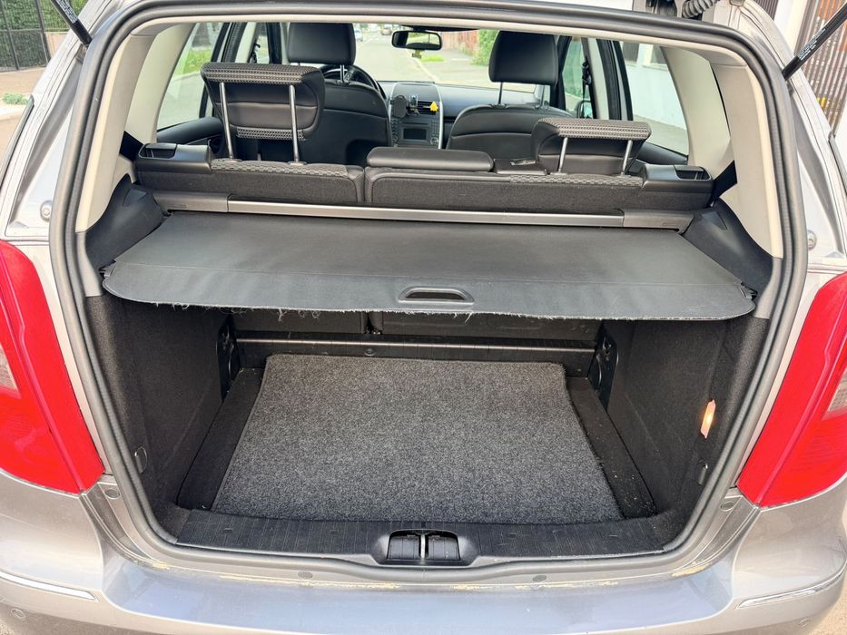 MERCEDES-BENZ A-Class 0 — imagine 4