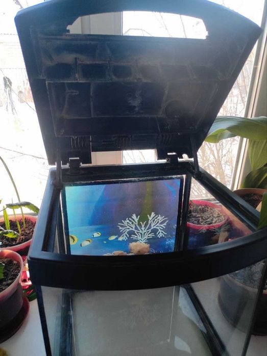 продам  аквариум
