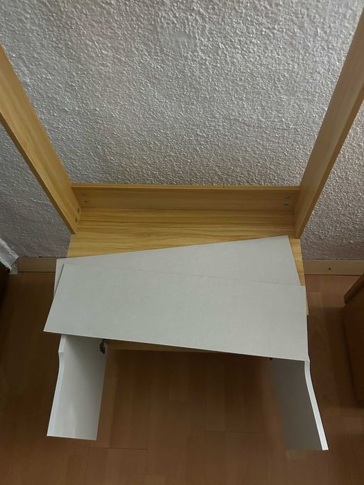 Cuier cu dulap și pentru încălțăminte