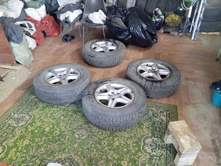 Продам срочно резина в сборе комплект