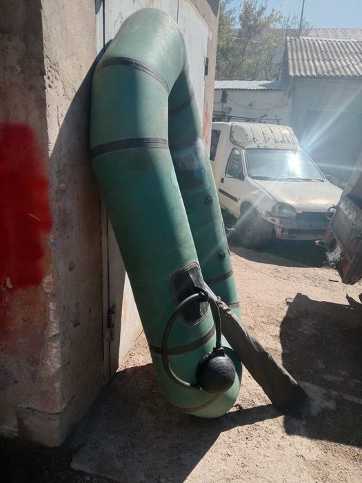 Лодка резиновая полторашка