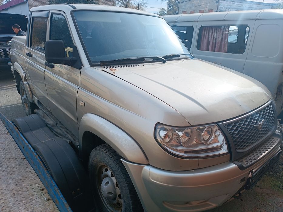 УАЗ патриот пикап