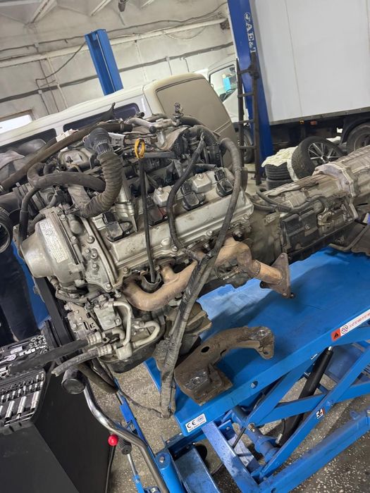 Продам двигатель 3UZ с АКПП