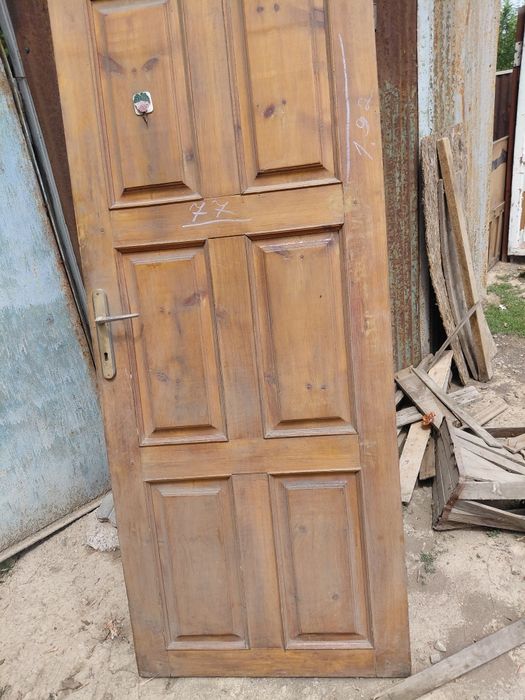 Срочно Продам двери