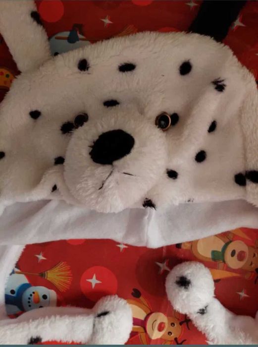 Pluș dalmațian  căciulă