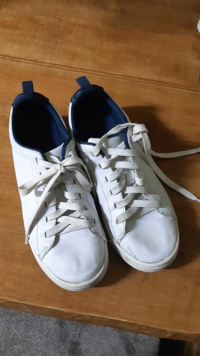 Adidaşi baieti marimea 36