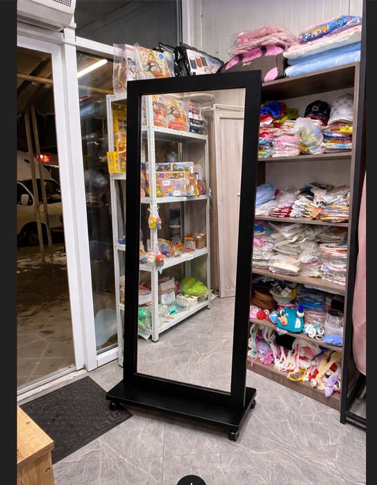 Продам зеркало срочно