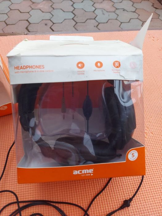 Продам  стерео наушники