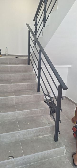 Алуминиеви парапети заготовки-профили и аксесоари