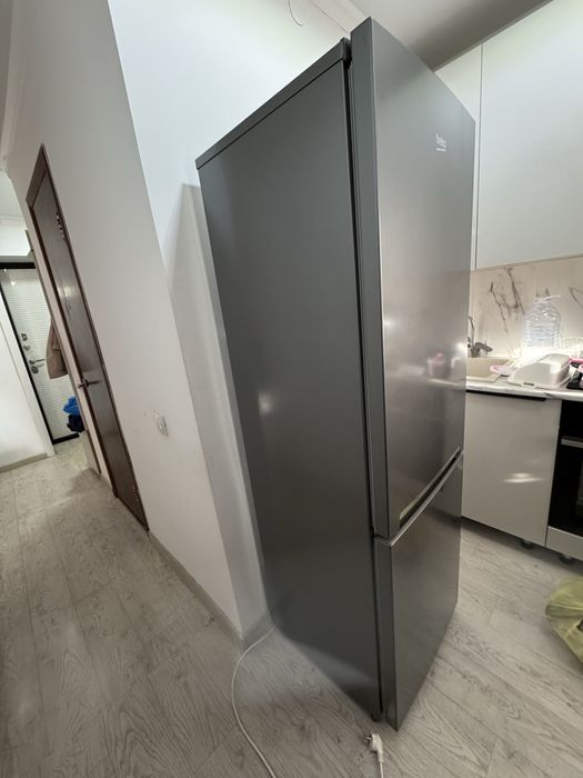 Холодильник beko