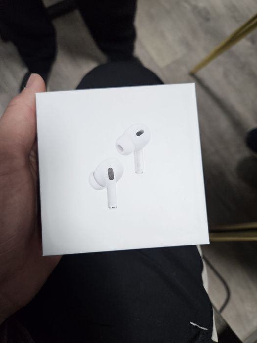 AirPodsPro  и  часы