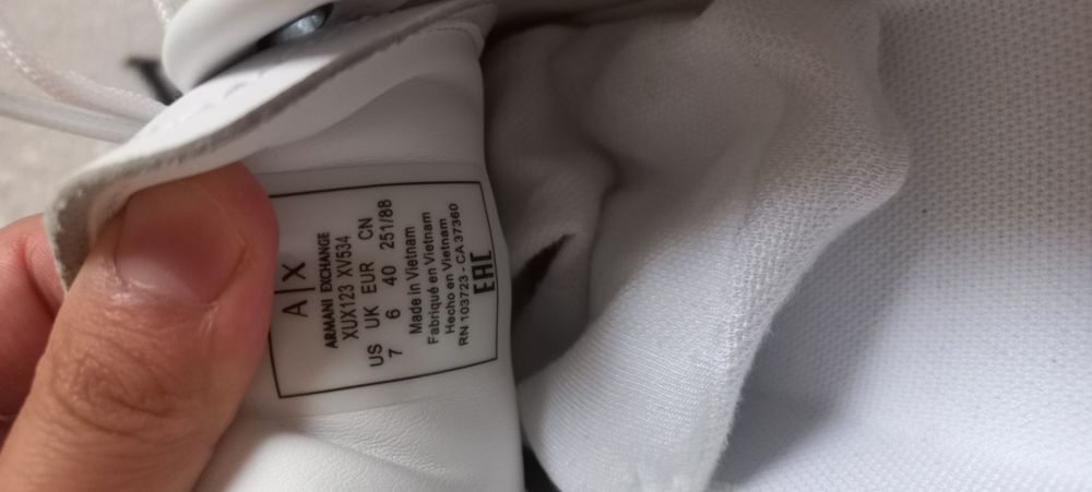 Продам Armani  обувь