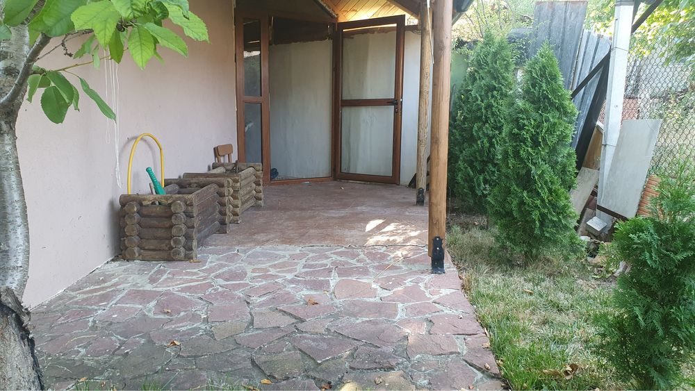 Къща на 30км.от София