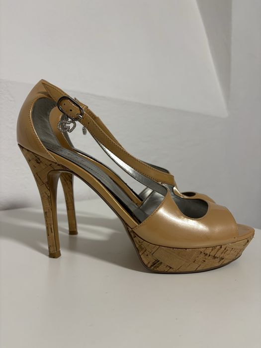 Guess Marciano leather sandals 39