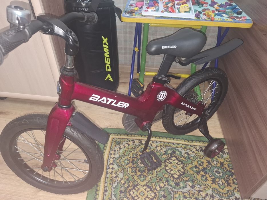 Велосипед 4х колёсный