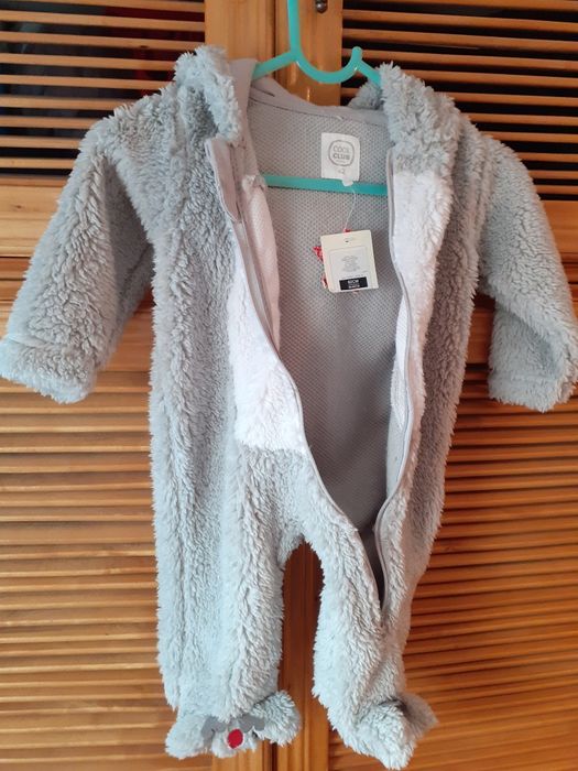 Salopetă copii noua .