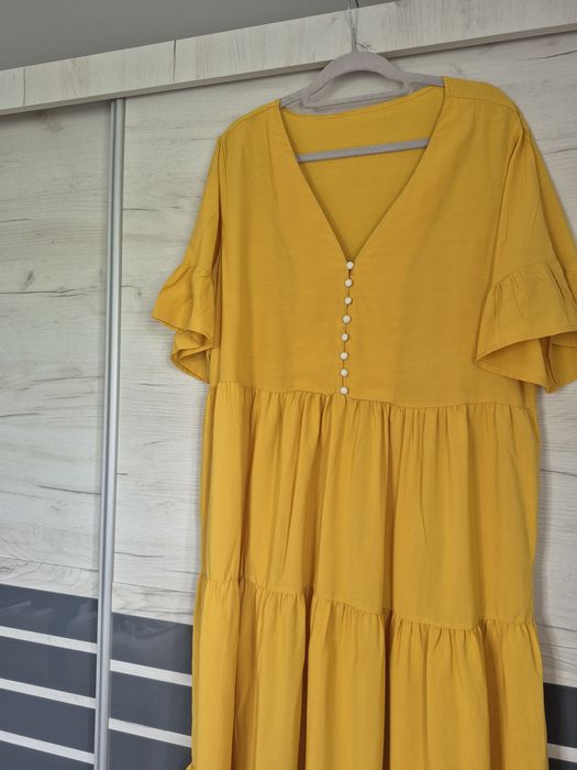 Rochie galbenă de vară