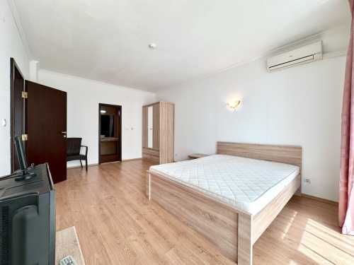 Продава се Двустаен апартамент в к.к. Слънчев бряг - 83 кв.м за 1181 €/кв.м - Снимка #9