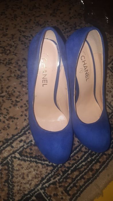 Туфли новые замшевые