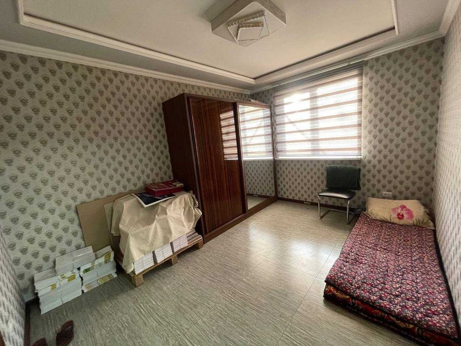 База 11 соток Зангиотинский район Тахта Базар строения 1500 м²
