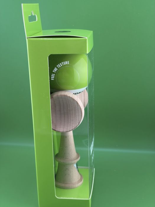 Kendama Krom pop LOL