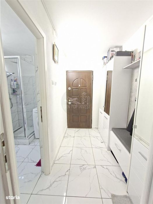 Garsoniera moderna cu pivnita zona Lazaret