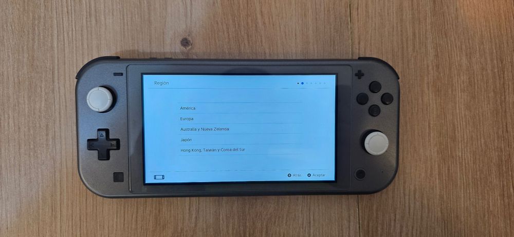 Nintendo Switch Lite Dialga & Palkia Edition + 2 Игри+Калъф+Зарядно