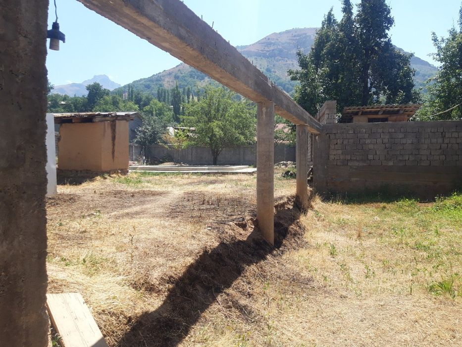 Продается срочно супер скидка, находится 15 мин от Нанайского водопада