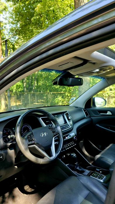 Hyundai Tucson 2018  – Full Option – Panoramic – Scaune Ventilate – Asistenta Conducere