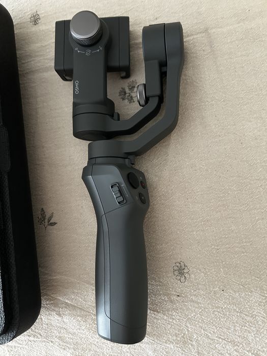 Gimbal / Stabilizator DJI Osmo Mobile 2 - Stare excelentă + Cutie