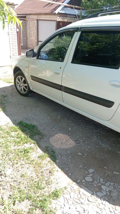 Продаю авто ЛАДА ЛАРГУС