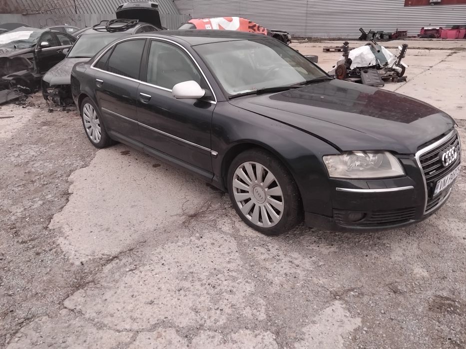 Audi A8 D3 4.2TDI на части